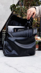 Carbon Fiber Traveller's 16" Laptop Backpack