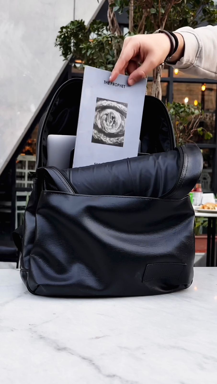 Carbon Fiber Traveller's 16" Laptop Backpack