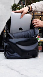 Carbon Fiber Traveller's 16" Laptop Backpack
