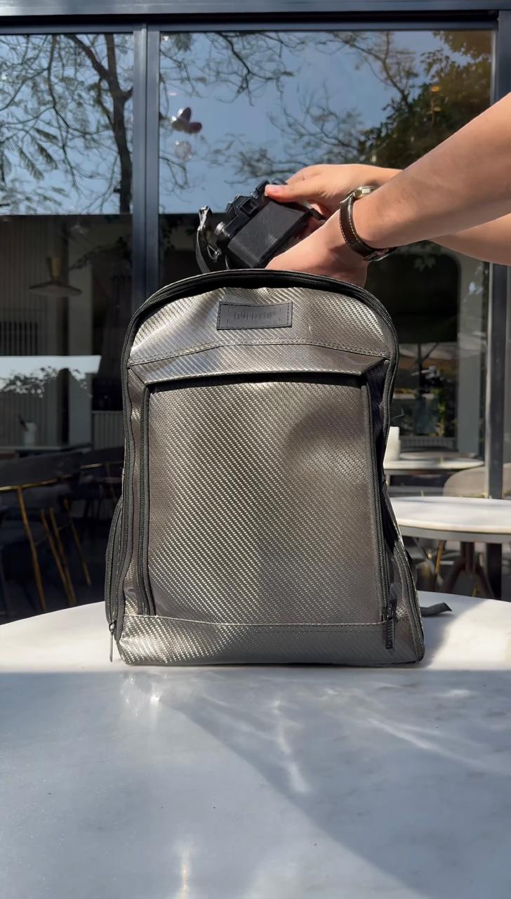 Carbon Fiber Traveller's 16" Laptop Backpack